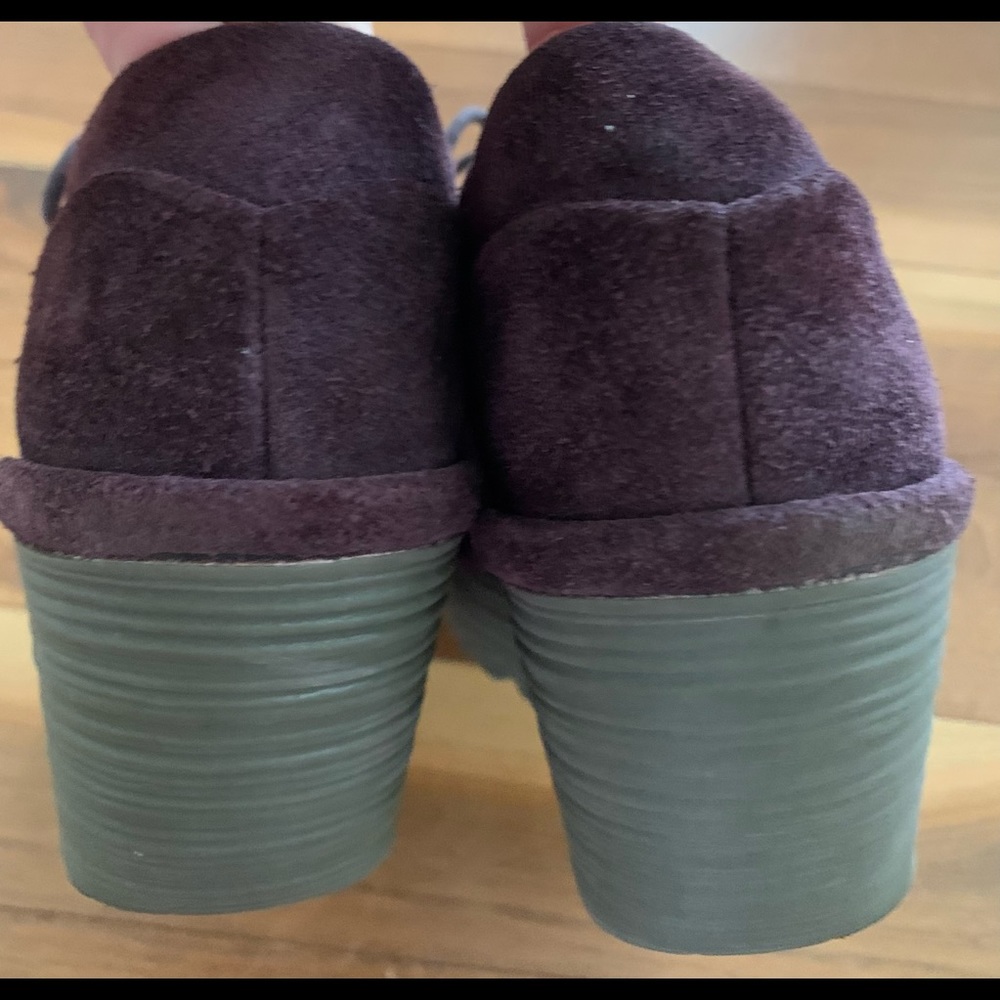 Fly London Purple Suede Wedge Oxfords with Green Platform - Picture 3 of 8